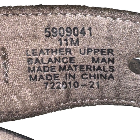 MINNETONKA Silverthorne Leather Thong Pewter Silver Flip Flops Sandals Size 11 - Picture 11 of 11